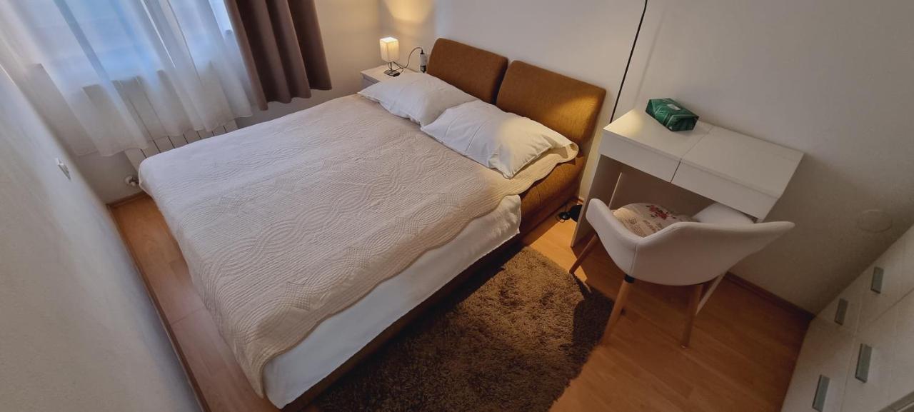 Apartment Evergreen Pula Extérieur photo