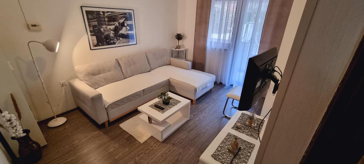 Apartment Evergreen Pula Extérieur photo